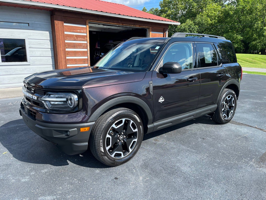 2021 Ford Bronco Image 3