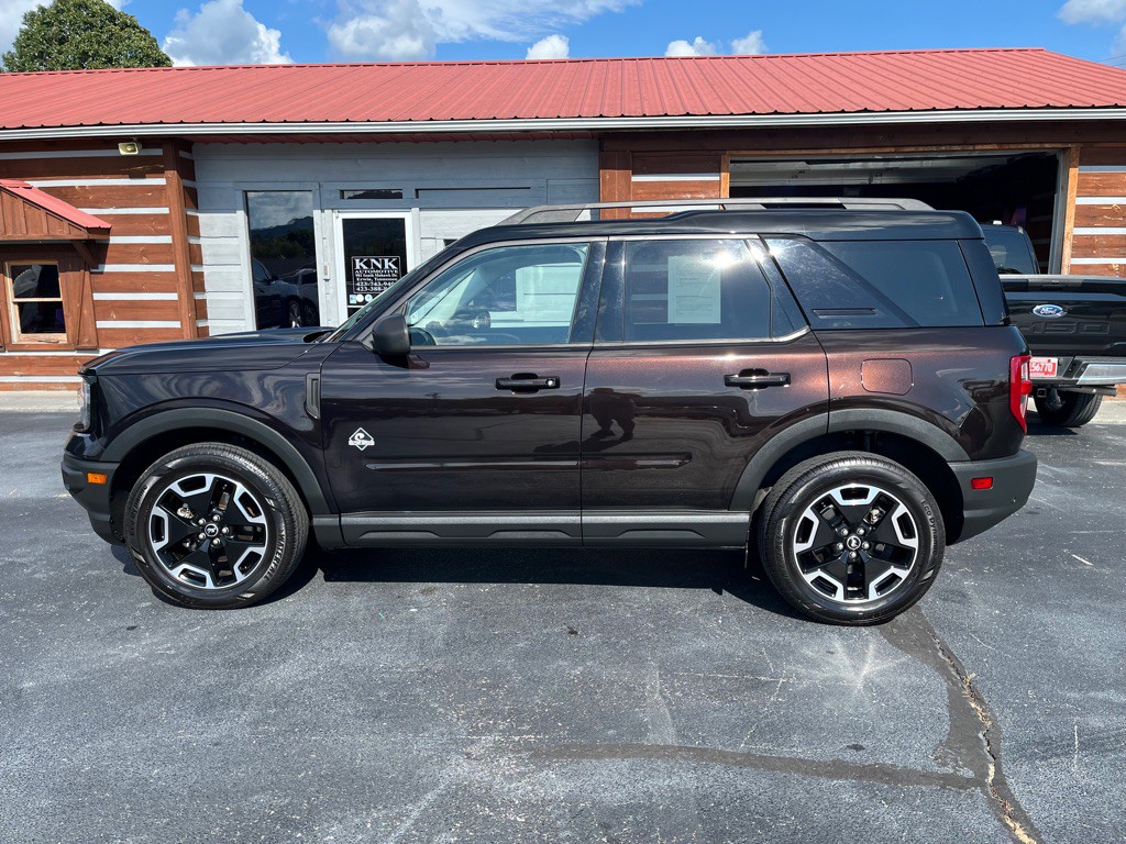 2021 Ford Bronco Image 8
