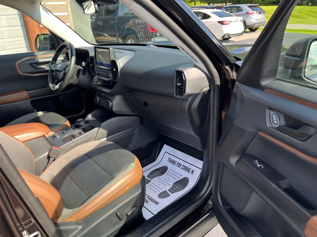2021 Ford Bronco Image 11