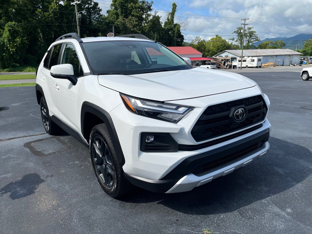 2024 Toyota Rav4 Image 1