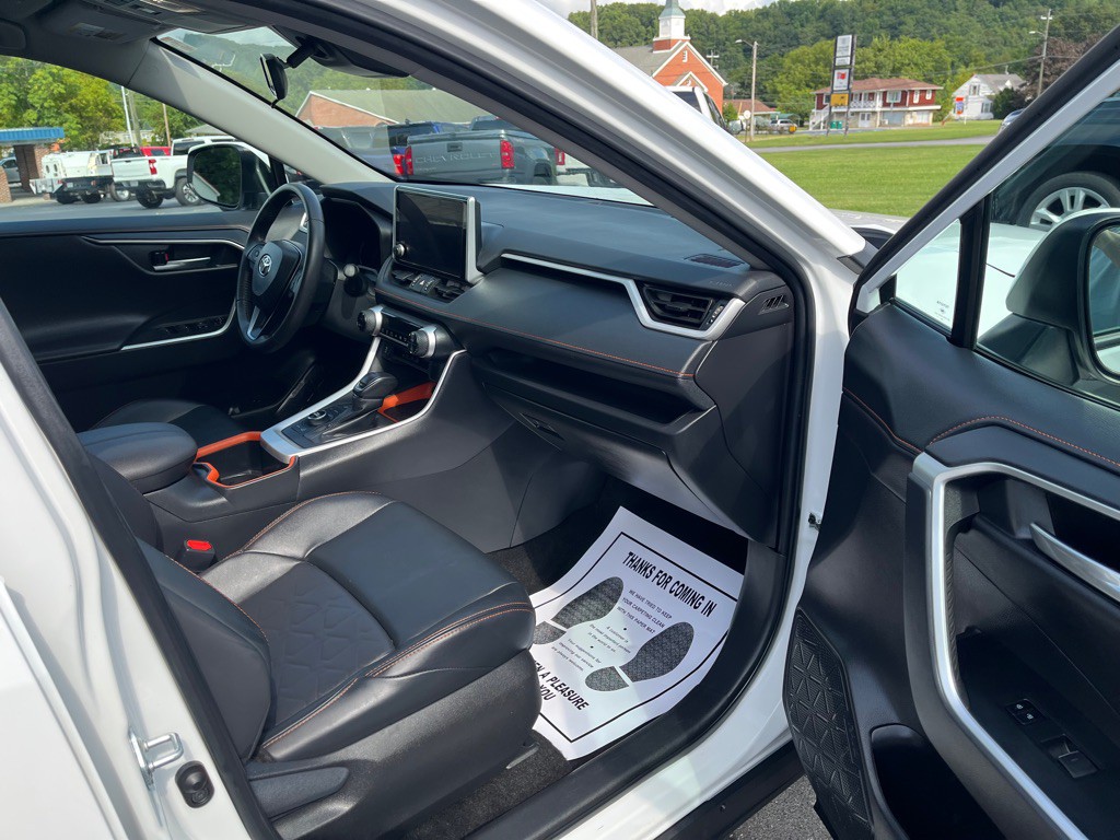 2024 Toyota Rav4 Image 11
