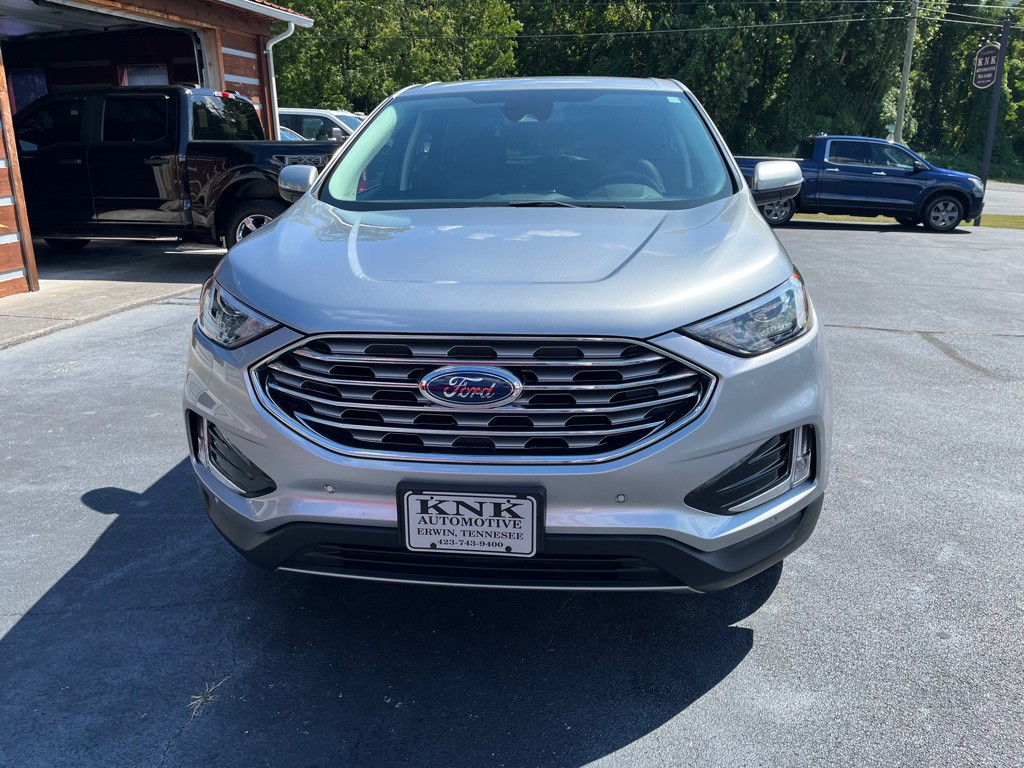 2023 Ford Edge Image 2