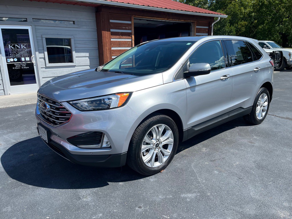 2023 Ford Edge Image 3