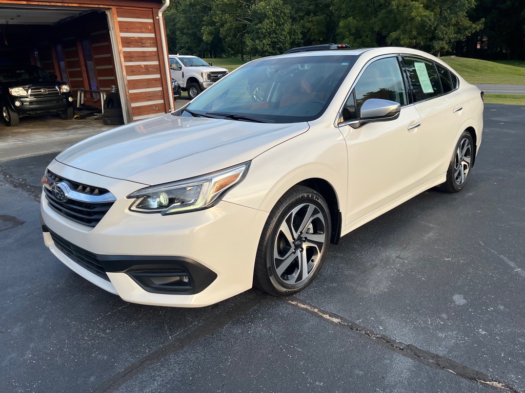 2022 Subaru Legacy Image 3