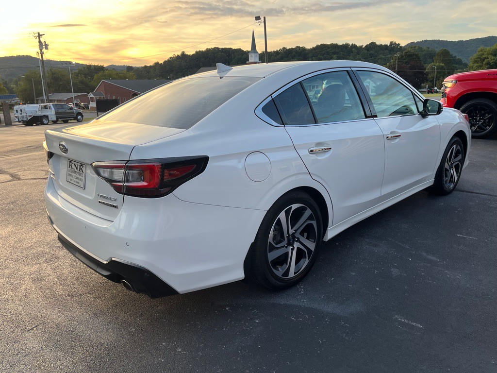 2022 Subaru Legacy Image 6