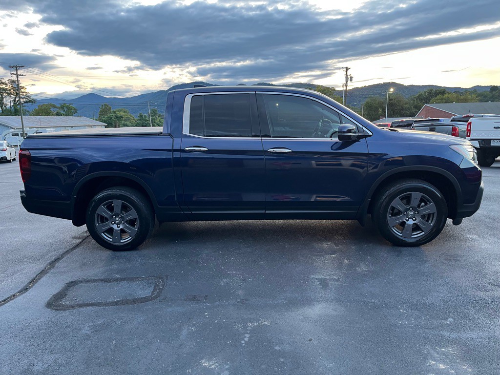 2020 Honda Ridgeline Image 8