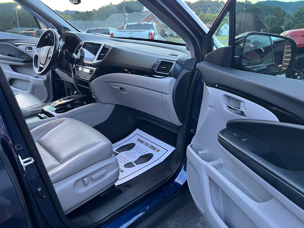 2020 Honda Ridgeline Image 11