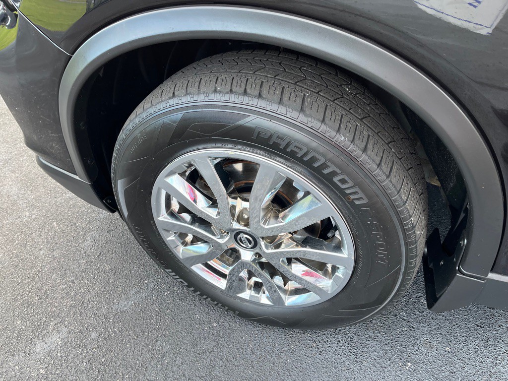 2018 Nissan Rogue Image 9