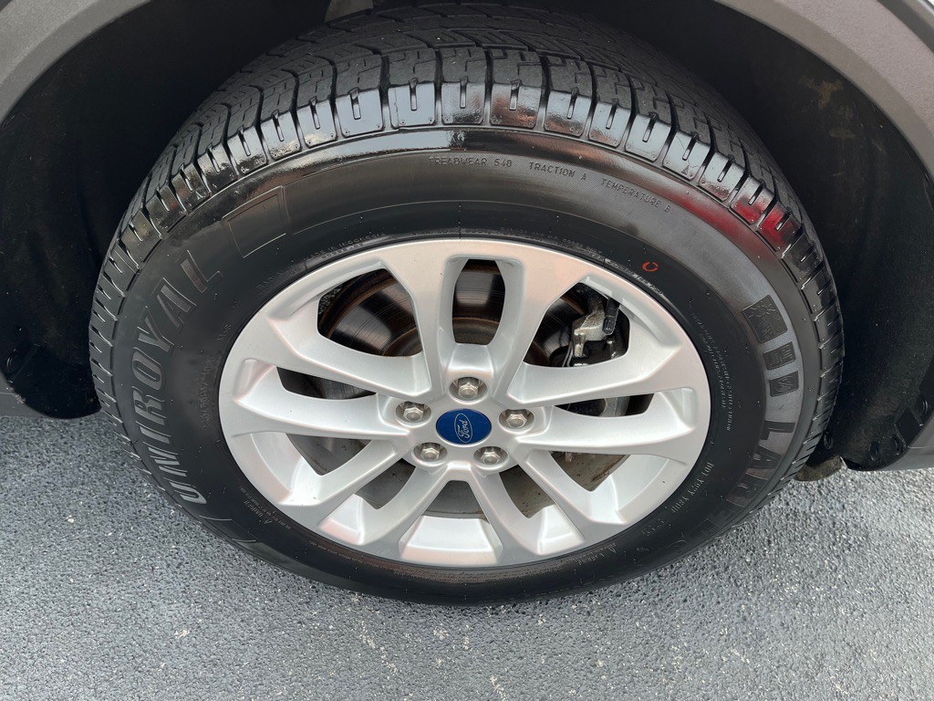 2020 Ford Escape Image 9