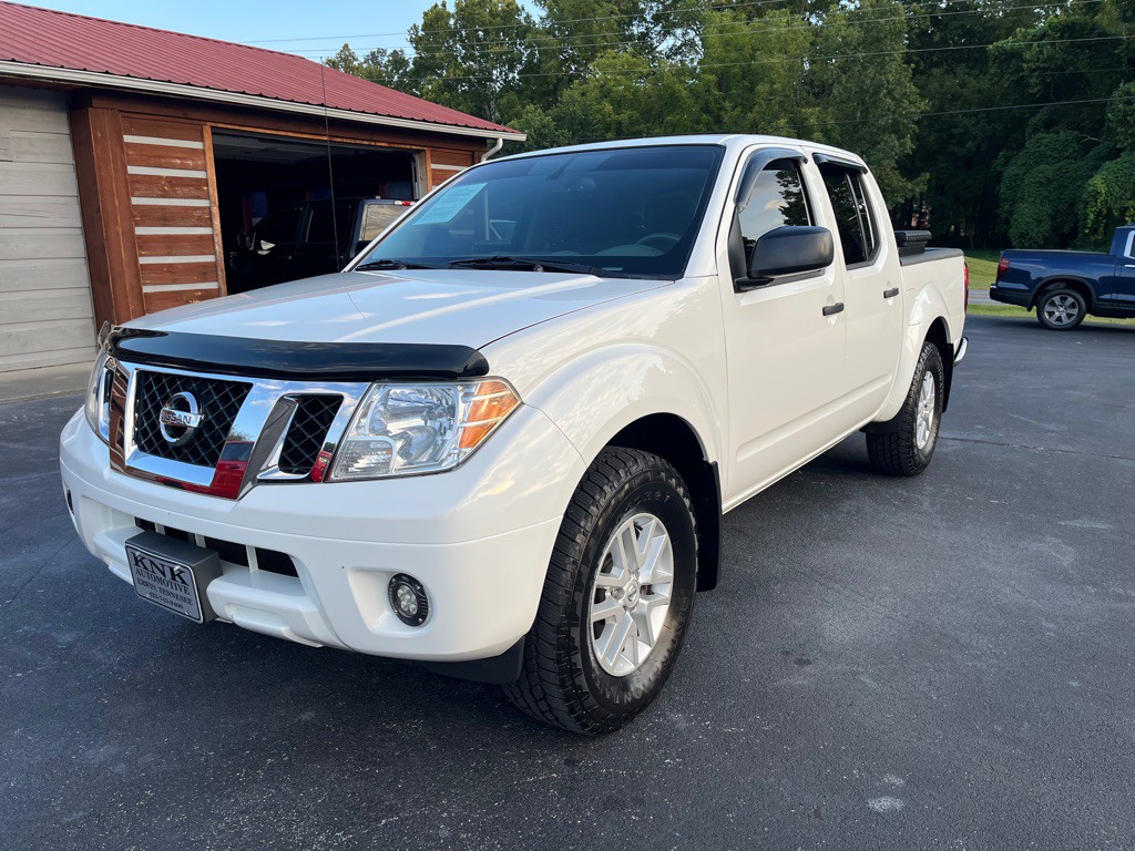 2021 Nissan Frontier Image 3