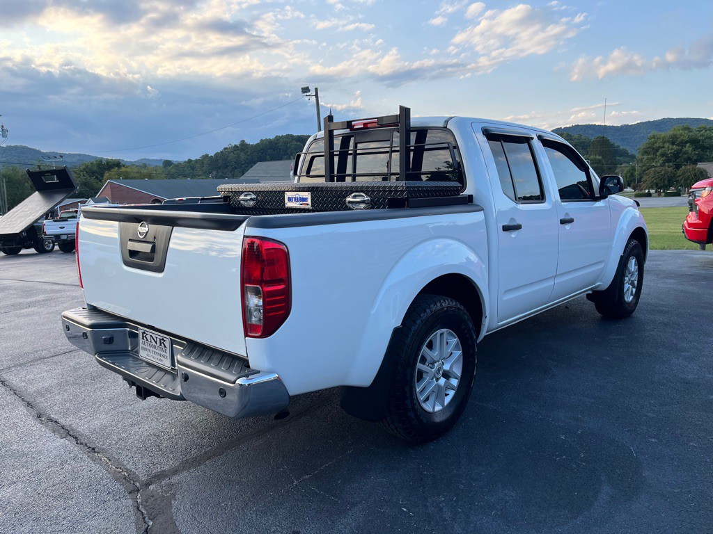 2021 Nissan Frontier Image 4