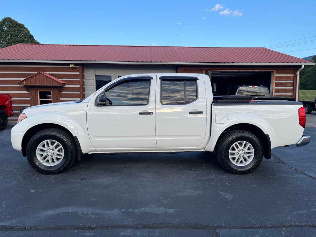 2021 Nissan Frontier Image 7