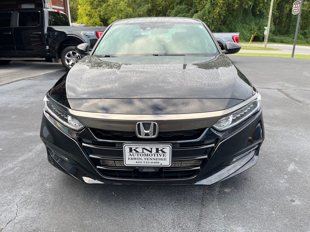 2018 Honda Accord Image 2