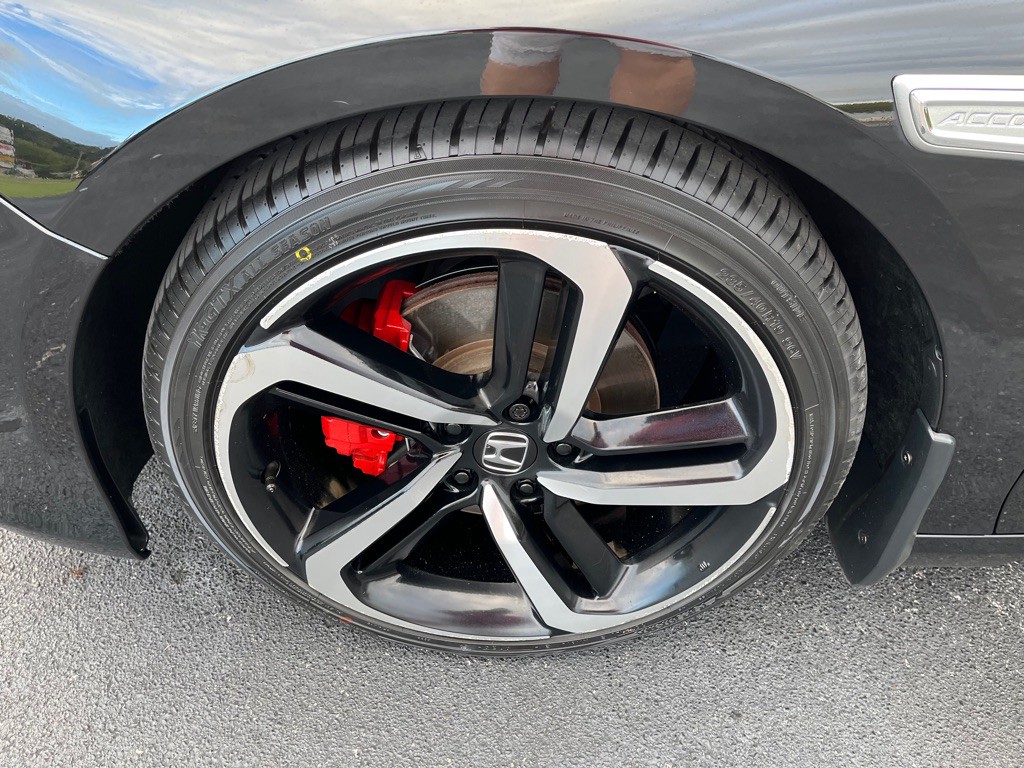 2018 Honda Accord Image 9