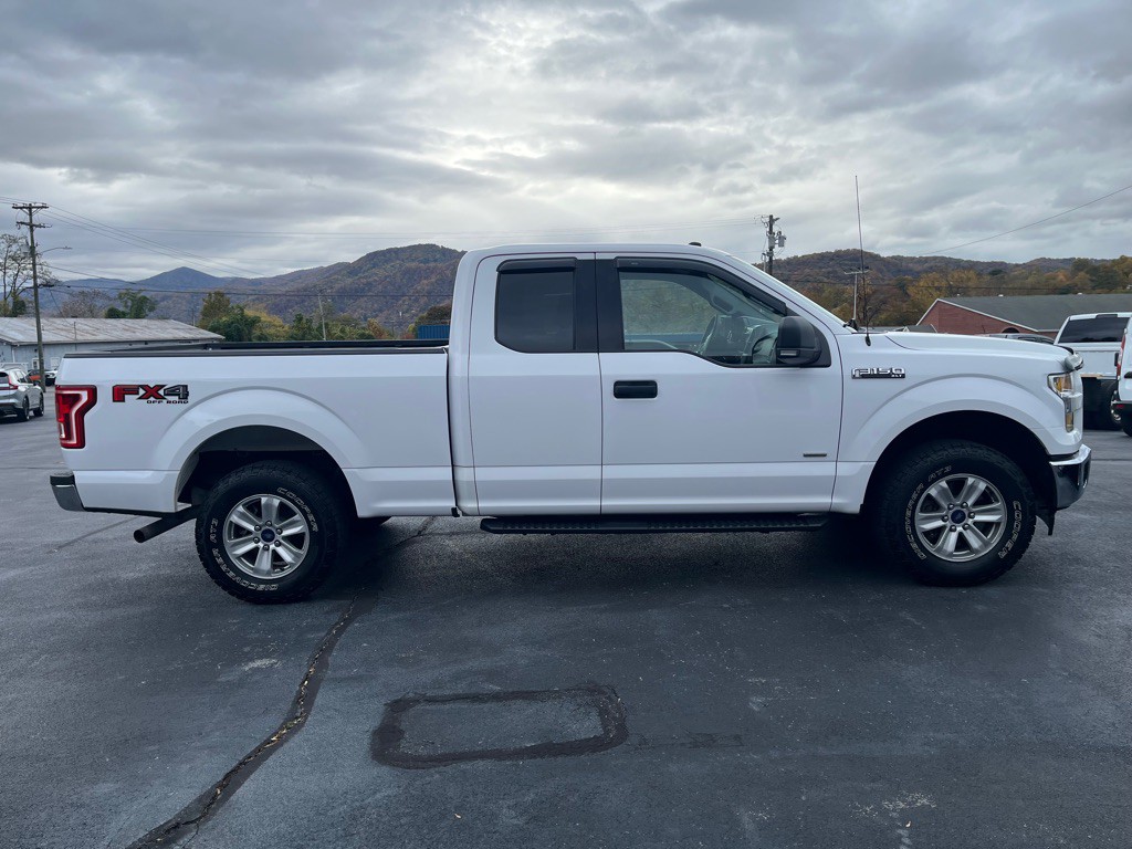 2017 Ford F-150 Image 8