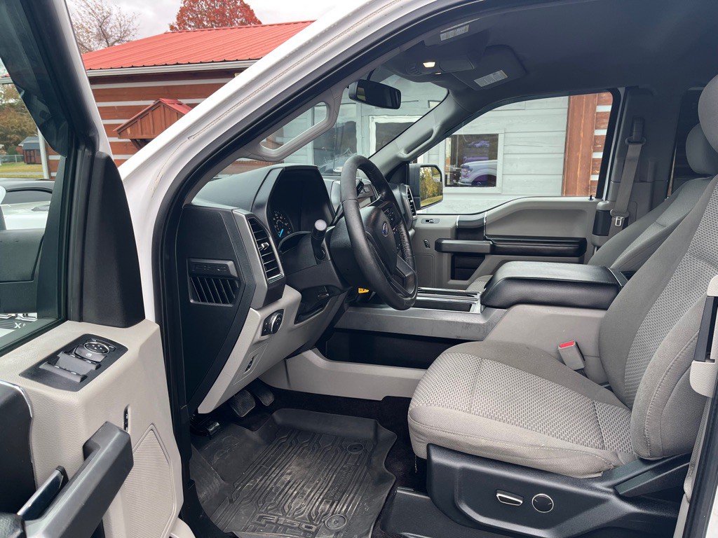 2017 Ford F-150 Image 10