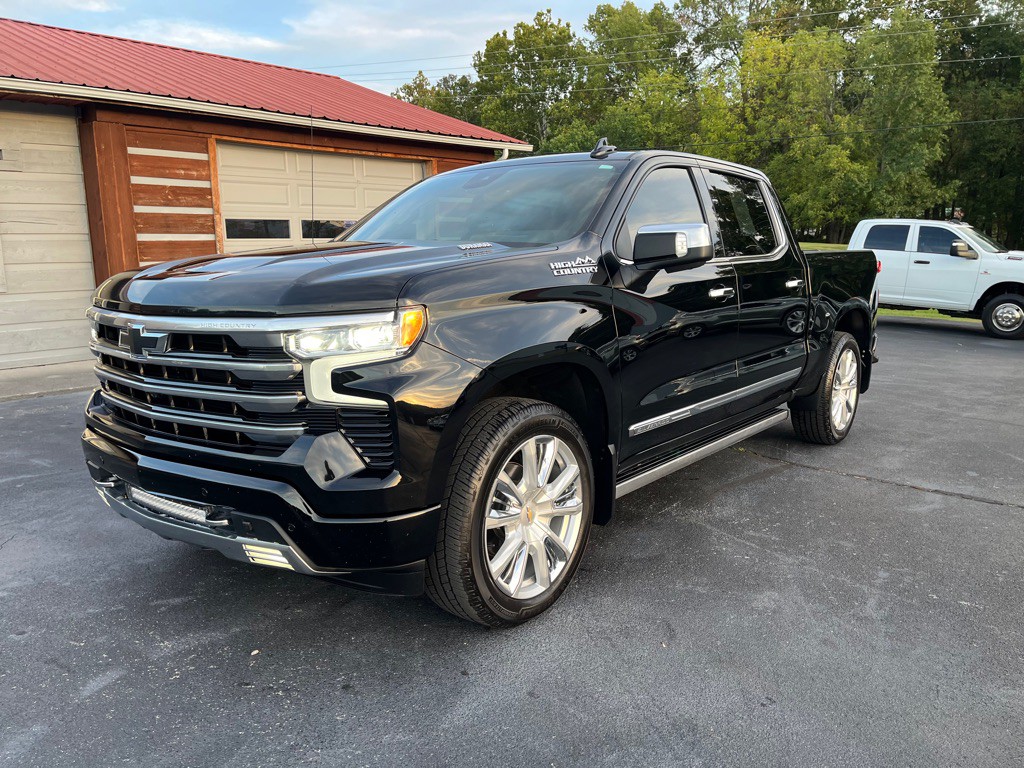 2023 Chevrolet Silverado 1500 Image 3