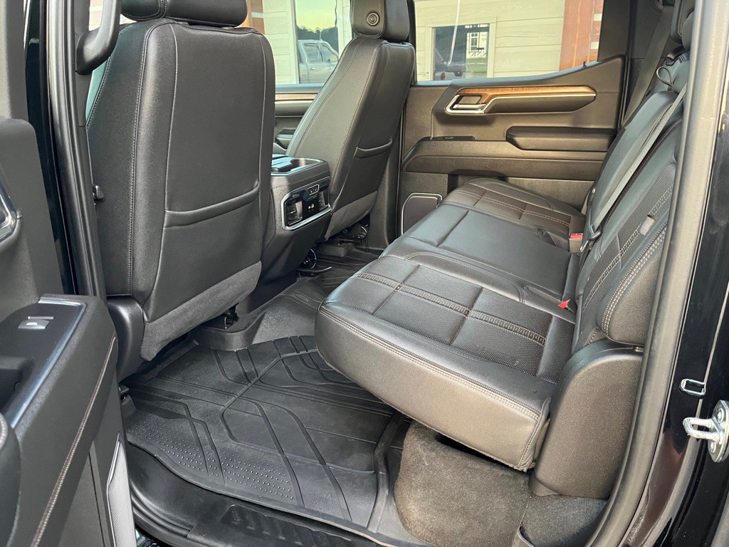 2023 Chevrolet Silverado 1500 Image 9