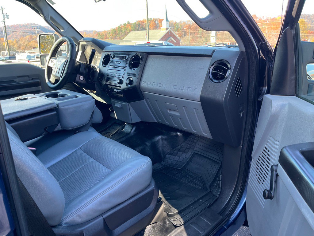 2014 Ford F-350 Image 11