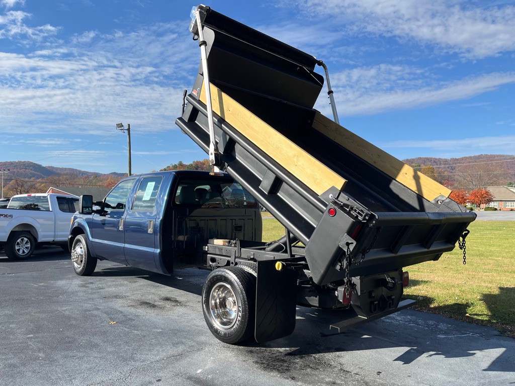 2014 Ford F-350 Image 17