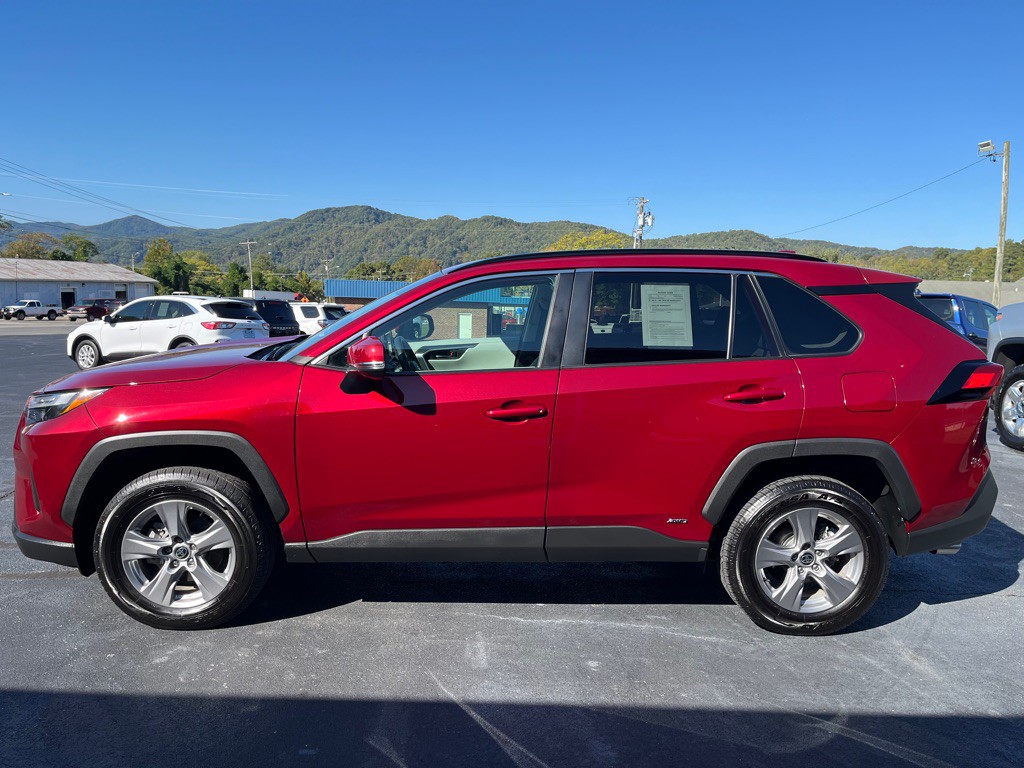 2022 Toyota Rav4 Image 8