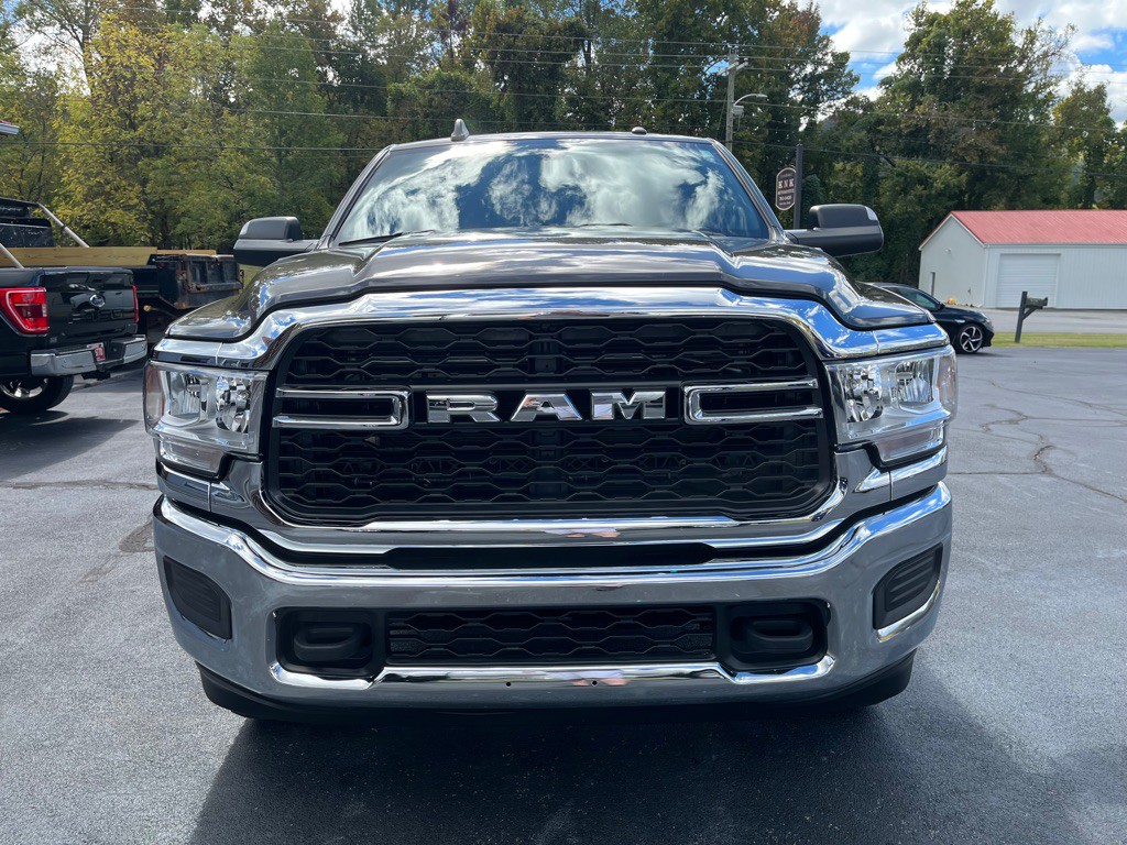 2022 RAM 2500 Image 2