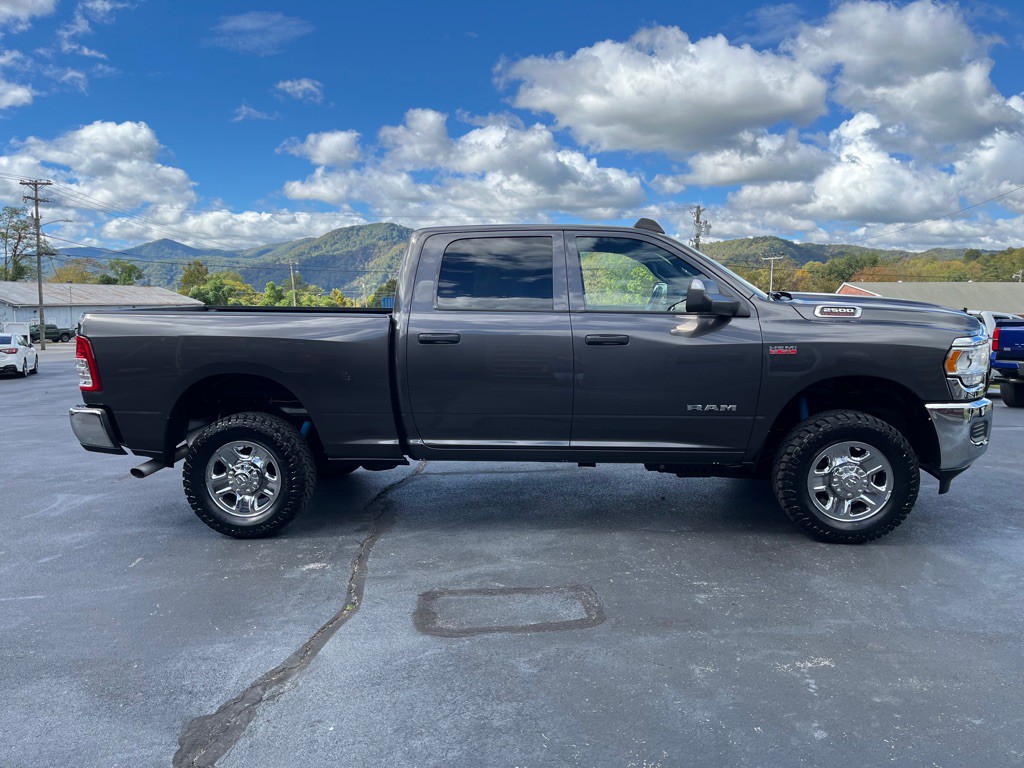 2022 RAM 2500 Image 8