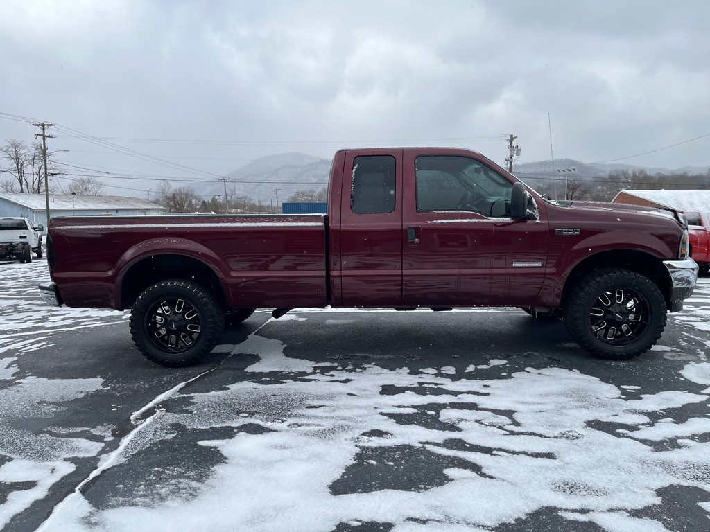 2004 Ford F-250 Image 8