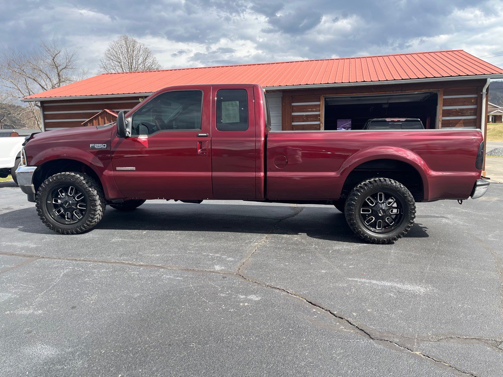 2004 Ford F-250 Image 8