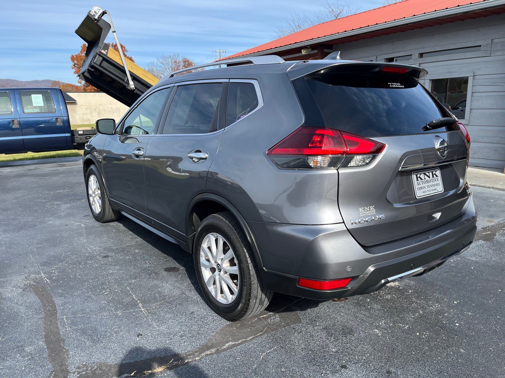 2020 Nissan Rogue Image 4