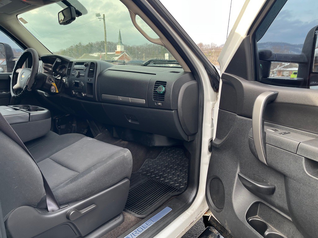 2014 Chevrolet Silverado 1500 Image 11
