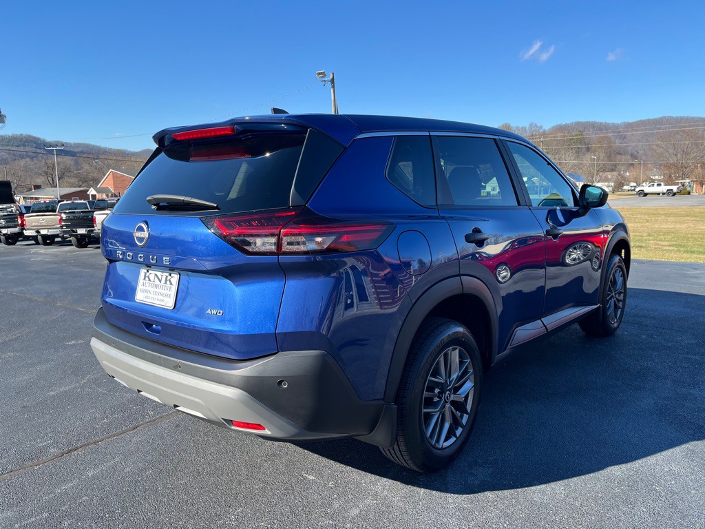 2023 Nissan Rogue Image 4
