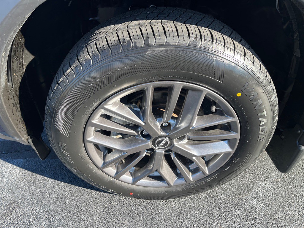 2023 Nissan Rogue Image 9