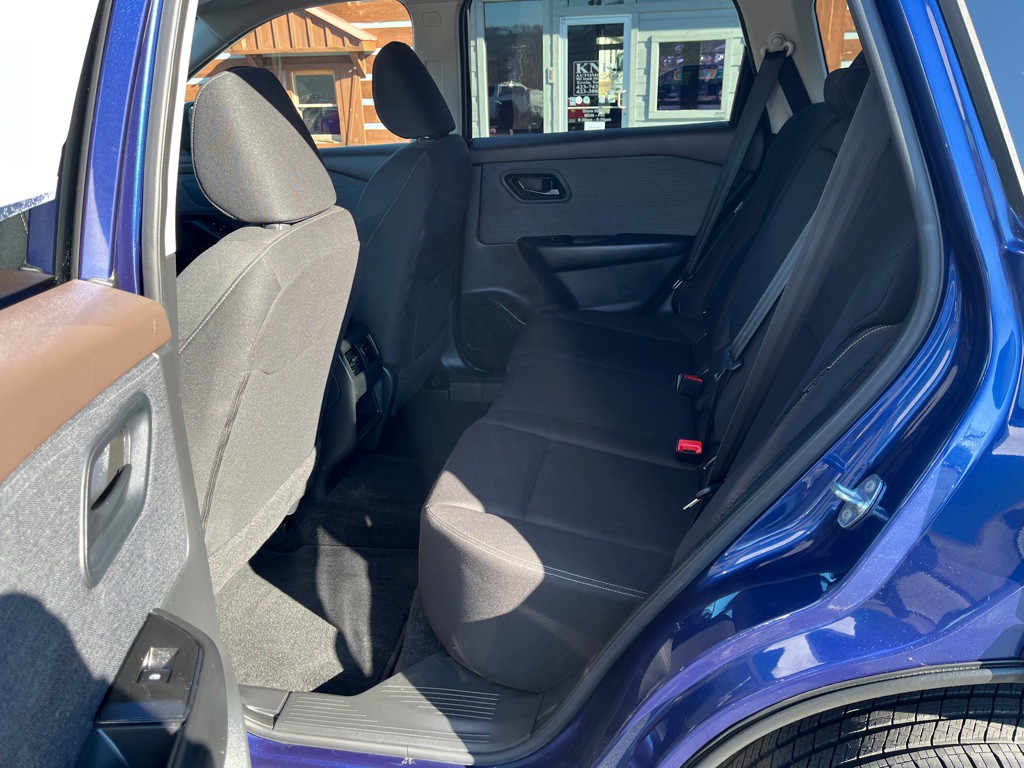 2023 Nissan Rogue Image 12