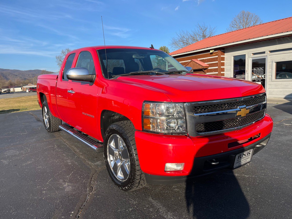 2009 Chevrolet Silverado 1500 Image 1