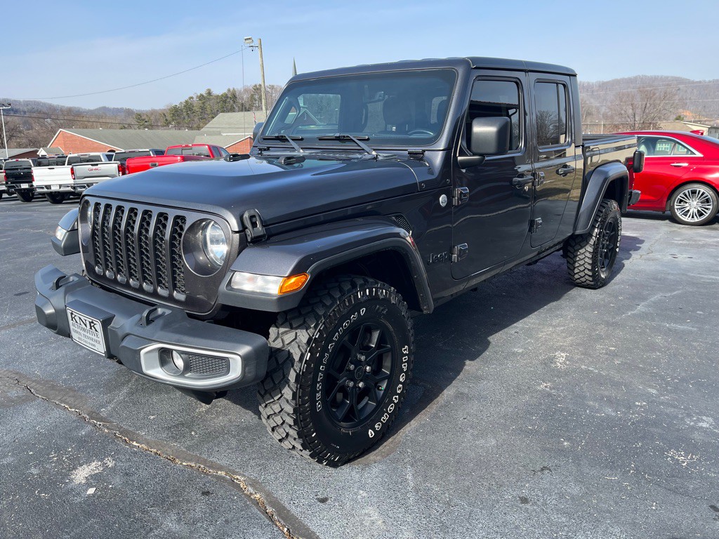 2021 Jeep Gladiator Image 3