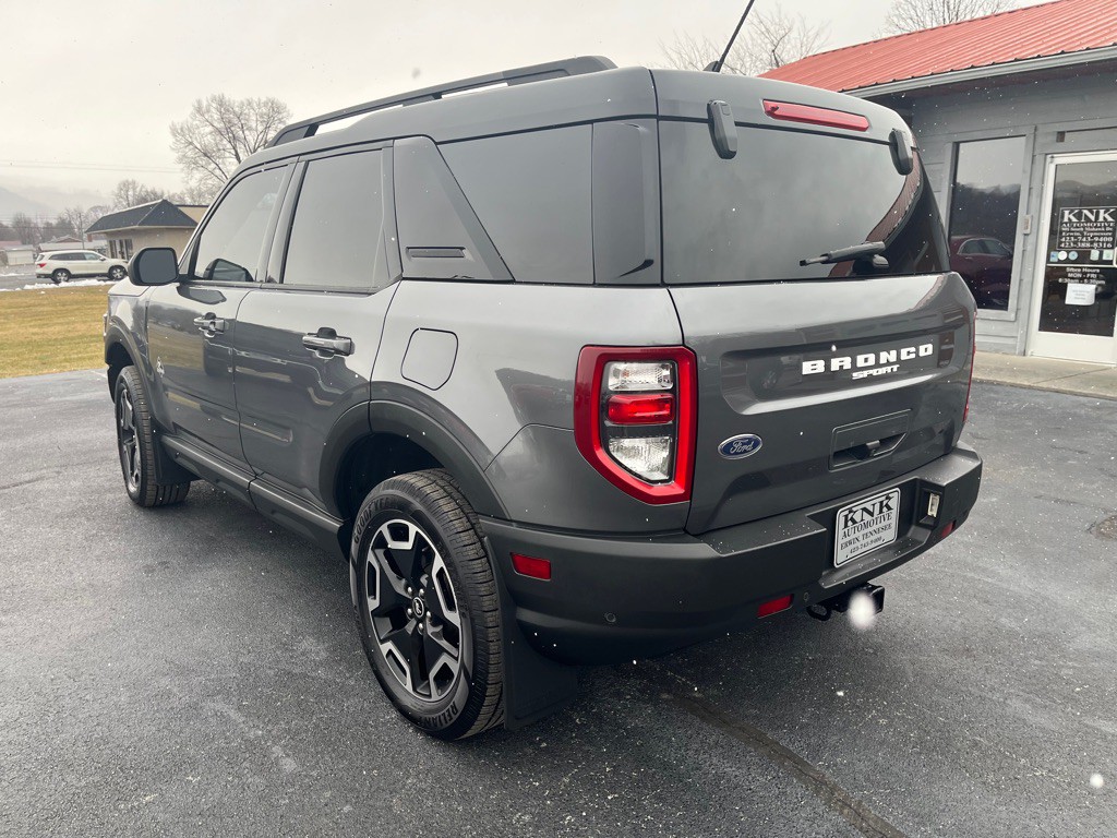 2021 Ford Bronco Image 4