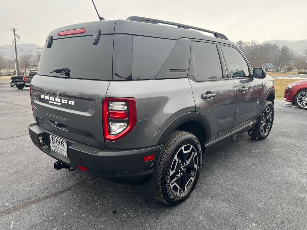 2021 Ford Bronco Image 6
