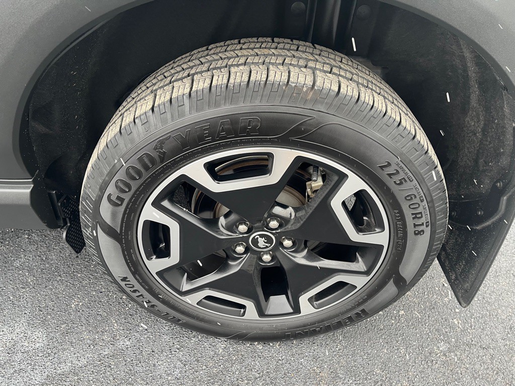 2021 Ford Bronco Image 9