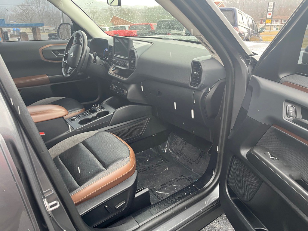 2021 Ford Bronco Image 11