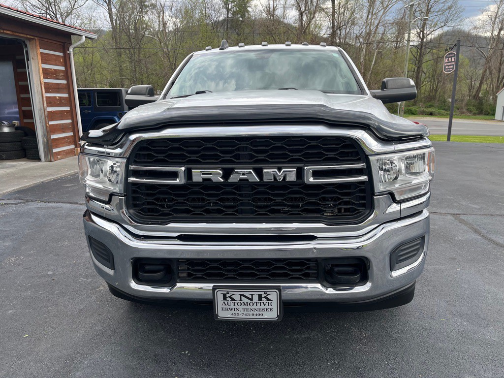 2019 RAM 3500 Image 2