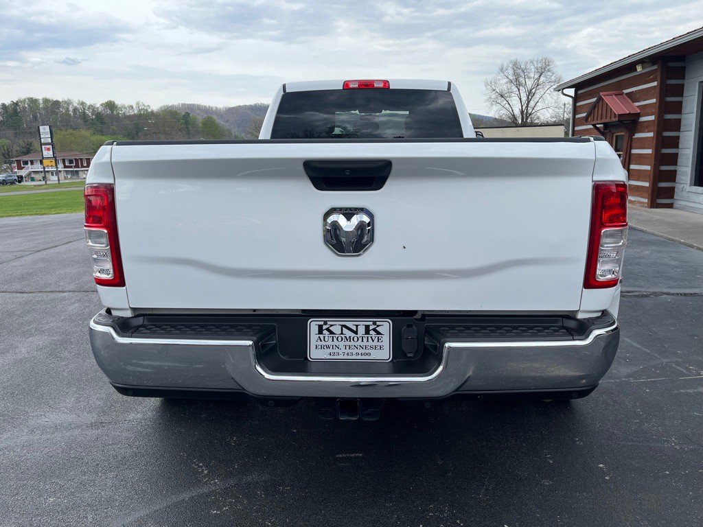 2019 RAM 3500 Image 5