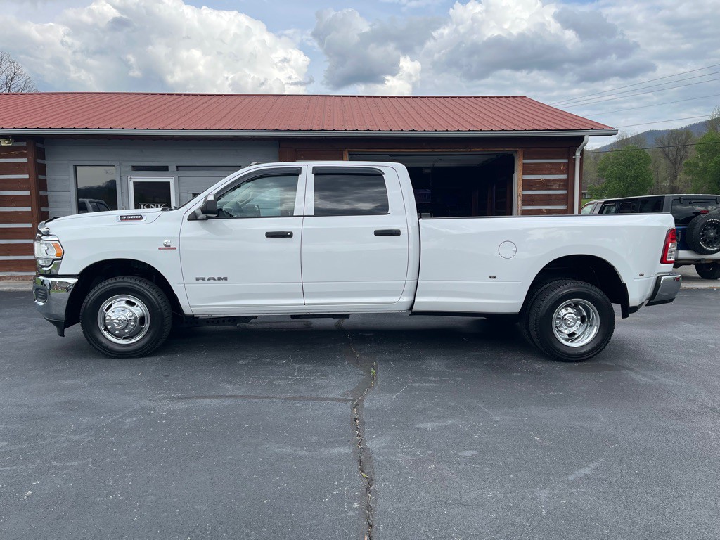 2019 RAM 3500 Image 7