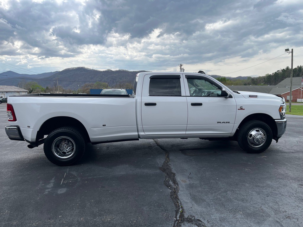 2019 RAM 3500 Image 8