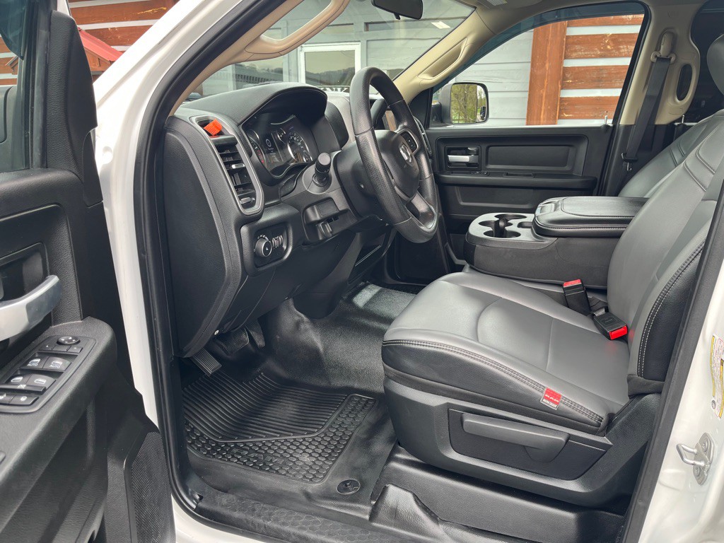 2019 RAM 3500 Image 10