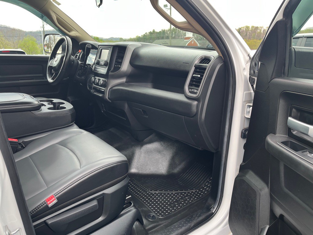 2019 RAM 3500 Image 11