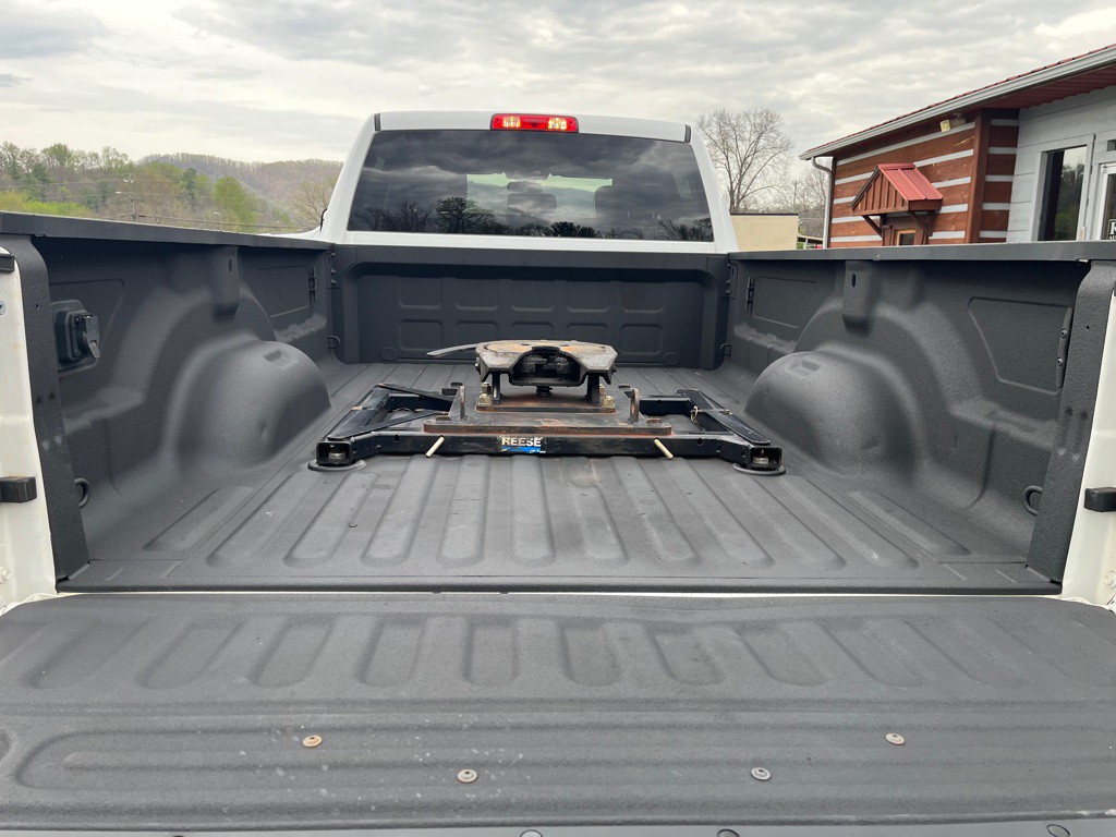 2019 RAM 3500 Image 13