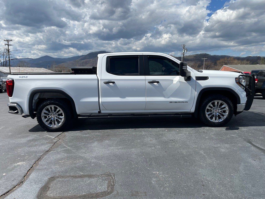 2022 GMC Sierra Image 8