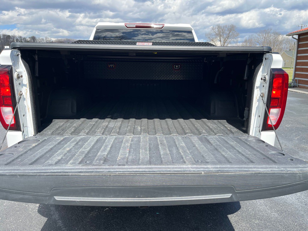 2022 GMC Sierra Image 13