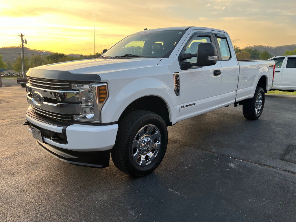 2019 Ford F-350 Image 3